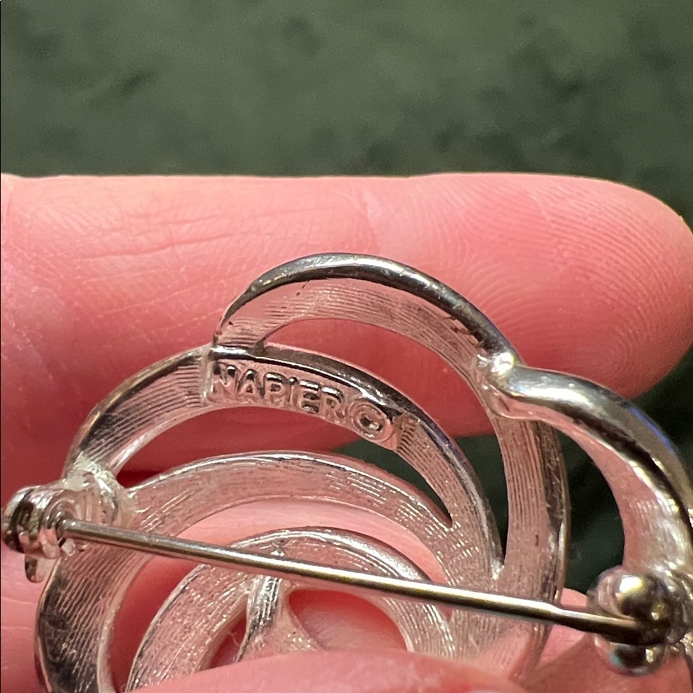 Vintage to Modern Estate Jewelry Lot - Picture 11 of 13
